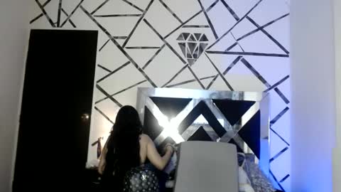 KATHE SANT online show from January 2025 02:11:01 AM