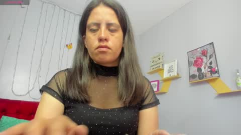Paola online show from January 2025 01:47:01 PM