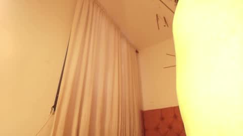 Katherine  online show from December 2025 08:04:01 PM