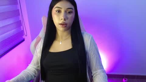 kathy de online show from June 2026 09:43:02 PM