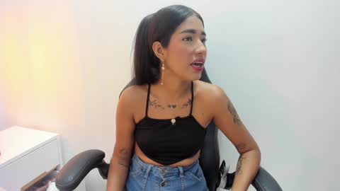 Khaty online show from January 2025 11:54:02 AM