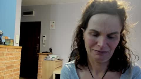 KATHY online show from November 2025 03:00:01 PM