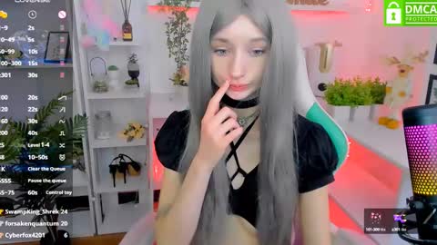 Katia  online show from February 2025 09:45:02 AM