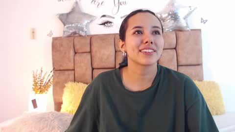 Katia Cuper  online show from January 2025 03:09:01 PM