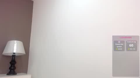 Snapshot of katiafosterr chatting on November 2025 12:58:02 PM Katia Foster online show from November 2025 12:58:02 PM