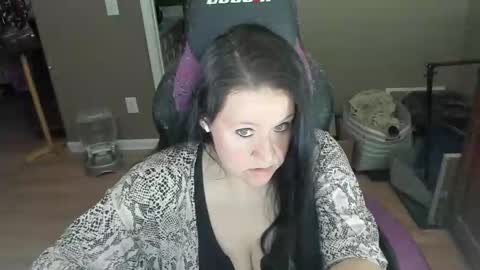 Katie online show from January 2025 02:06:01 AM