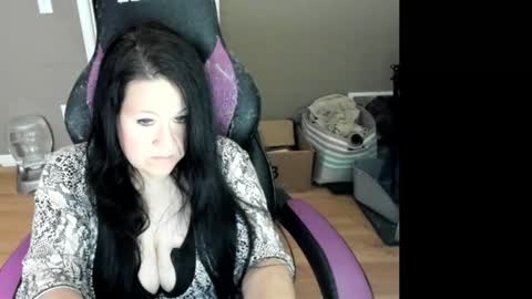 Katie online show from January 2025 05:09:01 AM