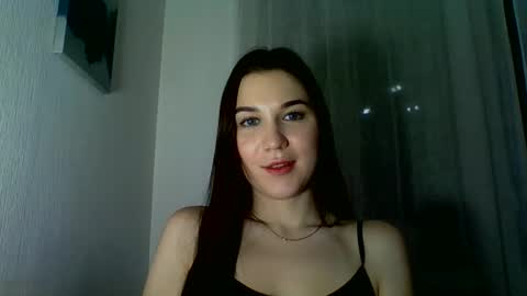 katie_foxi online show from December 2025 05:11:02 PM