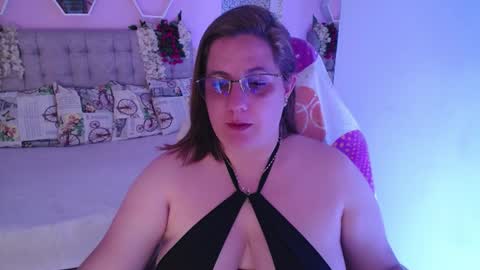 katerin Joness online show from January 2025 08:11:02 PM