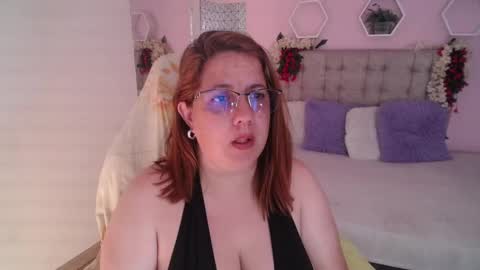 katerin Joness online show from February 2025 03:56:01 PM