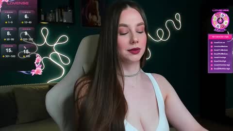 Katie online show from November 2025 10:36:02 PM