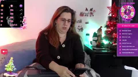 Snapshot of katiee_jones_ chatting on November 2025 12:11:01 PM Katherine online show from November 2025 12:11:01 PM