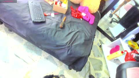 Snapshot of katlucy69 chatting on January 2025 04:15:01 AM lucyfx69 INSTAGRAM online show from January 2025 04:15:01 AM