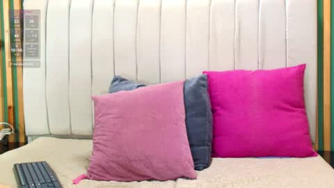 Snapshot of katlyn_martins chatting on February 2025 07:11:01 PM K A T L Y N online show from February 2025 07:11:01 PM