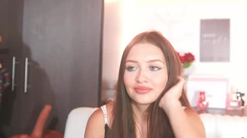 Snapshot of katlyn_martins chatting on June 2026 06:13:02 PM K A T L Y N online show from June 2026 06:13:02 PM