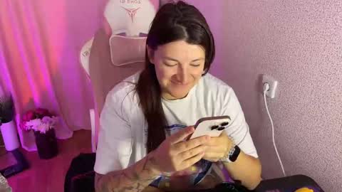 Snapshot of katrin_kristal chatting on October 2025 10:15:01 AM naked in pvt show 100 tk online show from October 2025 10:15:01 AM
