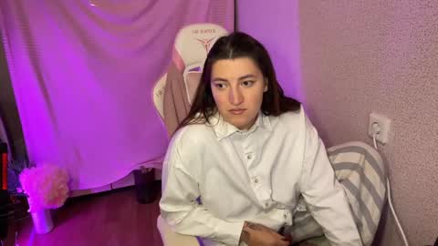 Snapshot of katrin_kristal chatting on November 2025 06:26:01 PM naked in pvt show 100 tk online show from November 2025 06:26:01 PM