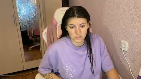 Snapshot of katrin_kristal chatting on April 2026 01:21:01 PM naked in pvt show 100 tk online show from April 2026 01:21:01 PM