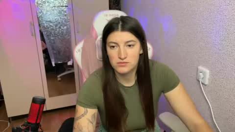 Snapshot of katrin_kristal chatting on May 2026 07:18:01 PM naked in pvt show 100 tk online show from May 2026 07:18:01 PM