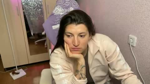 Snapshot of katrin_kristal chatting on May 2026 06:35:02 PM naked in pvt show 100 tk online show from May 2026 06:35:02 PM