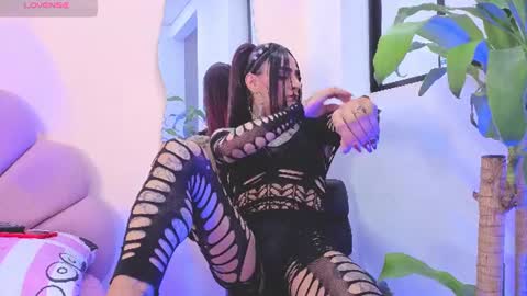 Snapshot of katrina_blaze chatting on June 2026 10:23:02 PM katrina_blaze online show from June 2026 10:23:02 PM