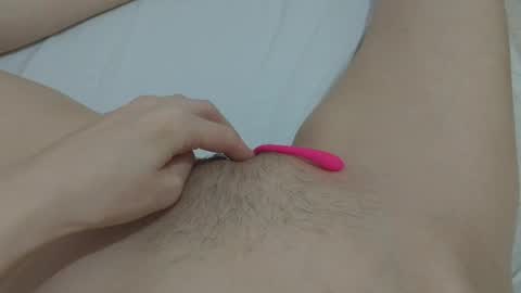 katrina  dont forget to give me thumbs up online show from January 2025 12:24:01 PM