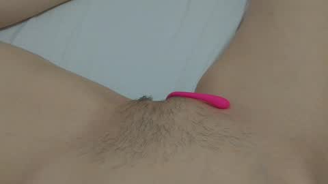 katrina  dont forget to give me thumbs up online show from January 2025 02:35:01 PM