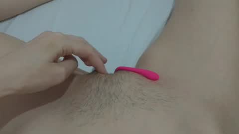 katrina  dont forget to give me thumbs up online show from January 2025 12:28:02 PM