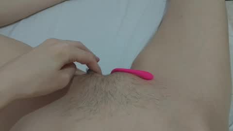 katrina  dont forget to give me thumbs up online show from January 2025 12:38:01 PM