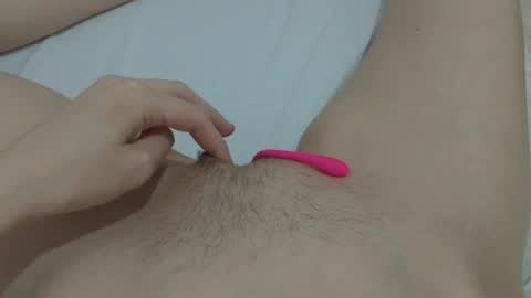 katrina  dont forget to give me thumbs up online show from January 2025 07:40:01 PM