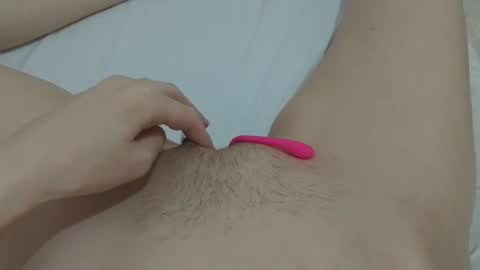 katrina  dont forget to give me thumbs up online show from January 2025 06:25:01 PM