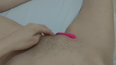 katrina  dont forget to give me thumbs up online show from January 2025 03:30:01 AM