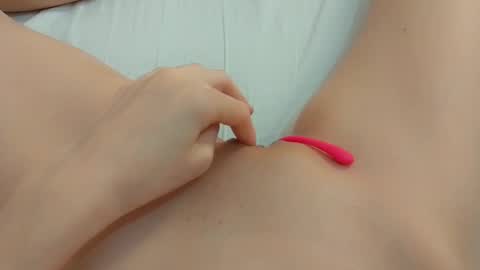 katrina  dont forget to give me thumbs up online show from February 2025 08:49:01 AM