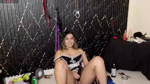 Katt  online show from November 2025 05:19:01 PM