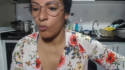 Snapshot of kattleyagray chatting on March 2026 10:06:01 AM KattleyaGrey online show from March 2026 10:06:01 AM