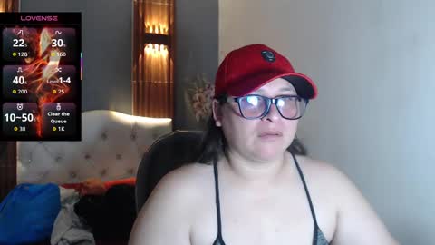 Snapshot of katty_findom_ chatting on November 2025 12:38:02 PM katty online show from November 2025 12:38:02 PM