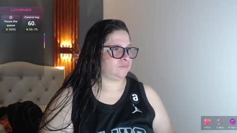 Snapshot of katty_findom_ chatting on November 2025 12:49:01 PM katty online show from November 2025 12:49:01 PM