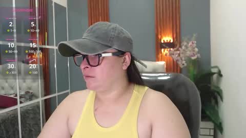 Snapshot of katty_findom_ chatting on December 2025 12:25:02 PM katty online show from December 2025 12:25:02 PM