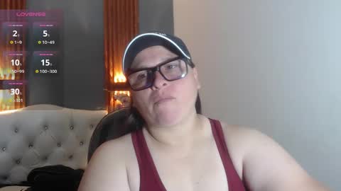 Snapshot of katty_findom_ chatting on May 2026 10:53:01 AM katty online show from May 2026 10:53:01 AM