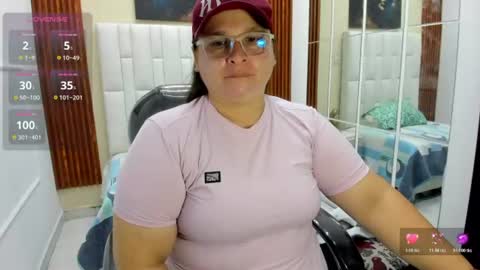 Snapshot of katty_findom_ chatting on July 2026 09:13:01 AM katty online show from July 2026 09:13:01 AM