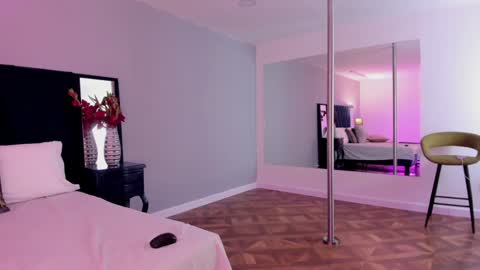 Katty online show from February 2025 04:59:01 AM