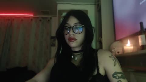      online show from December 2024 05:20:02 AM