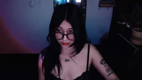      online show from March 2025 05:20:02 AM