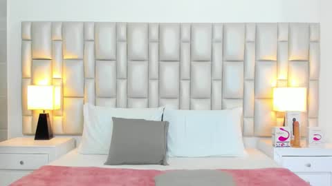 katy blonde girl and paola big boobs online show from March 2026 08:04:01 PM