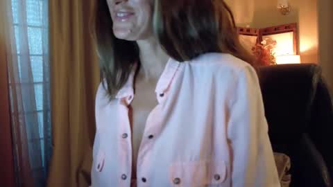 Snapshot of katy_mmm chatting on October 2025 11:14:01 PM Katy online show from October 2025 11:14:01 PM