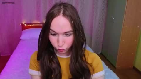 katy_st_james online show from February 2026 12:00:01 PM