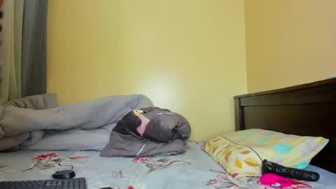 Katy online show from November 2025 08:30:01 PM