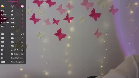 Snapshot of katyaa_lover chatting on November 2025 04:51:02 PM Katya online show from November 2025 04:51:02 PM