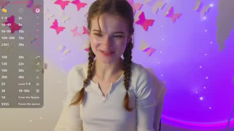 Snapshot of katyaa_lover chatting on November 2025 04:40:02 PM Katya online show from November 2025 04:40:02 PM