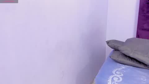 KATY online show from December 2024 07:55:01 PM